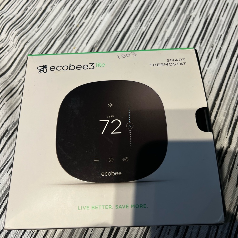 Ecobee3 Lite Smart Thermostat - Black and White